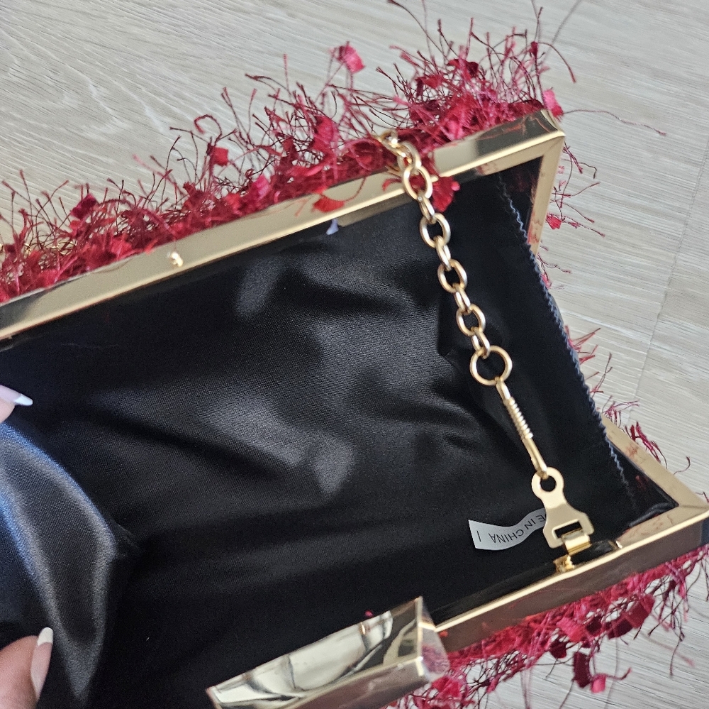 Purse - Picture 4 of 6